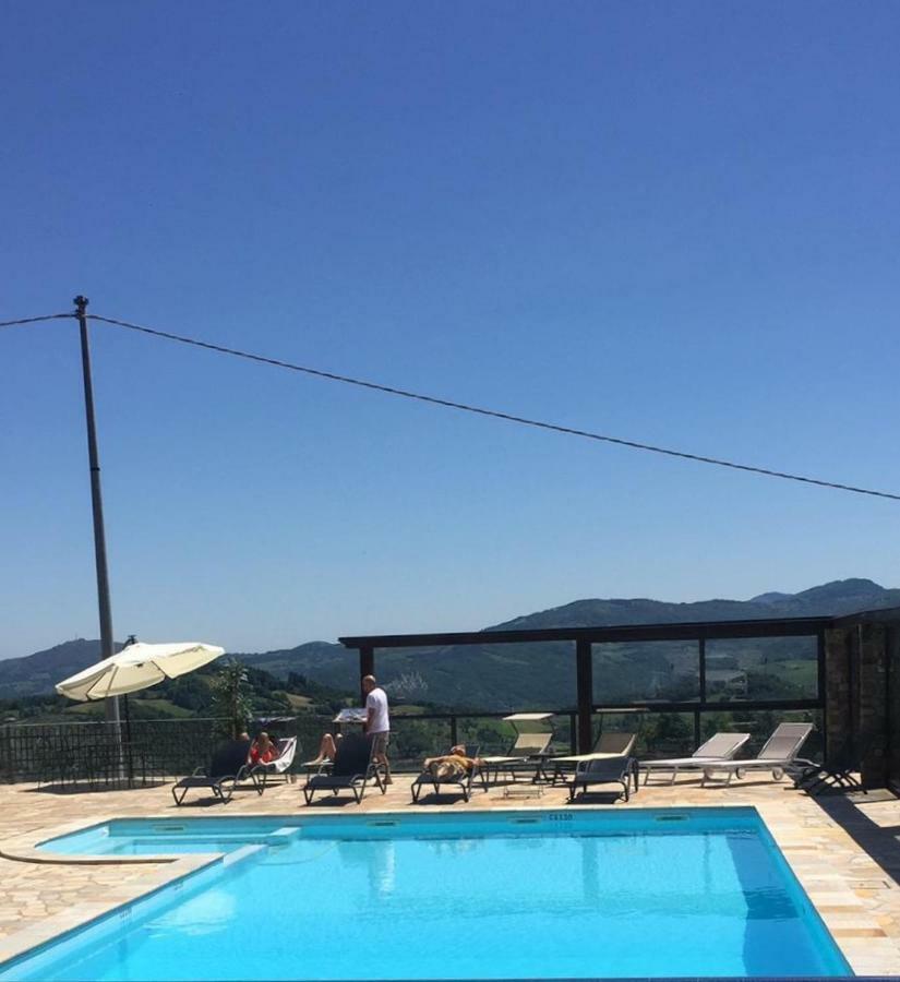 Tenuta Ca Di Bertucci Apartment Solignano Luaran gambar